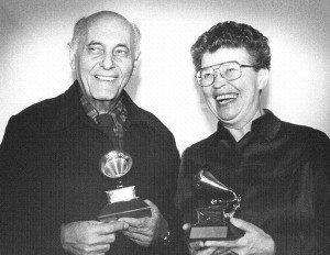 Sir Georg Solti and Margaret Hillis showing their Grammy Awards. Credit csoarchives.wordpress.com